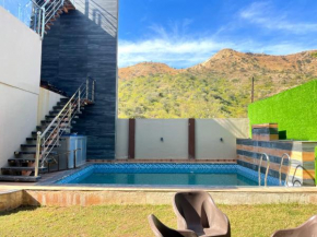 mount villa